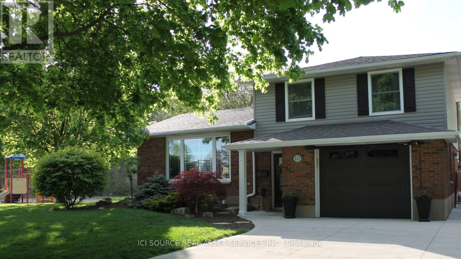 112 THORNHILL CRESCENT, Chatham-Kent, Ontario