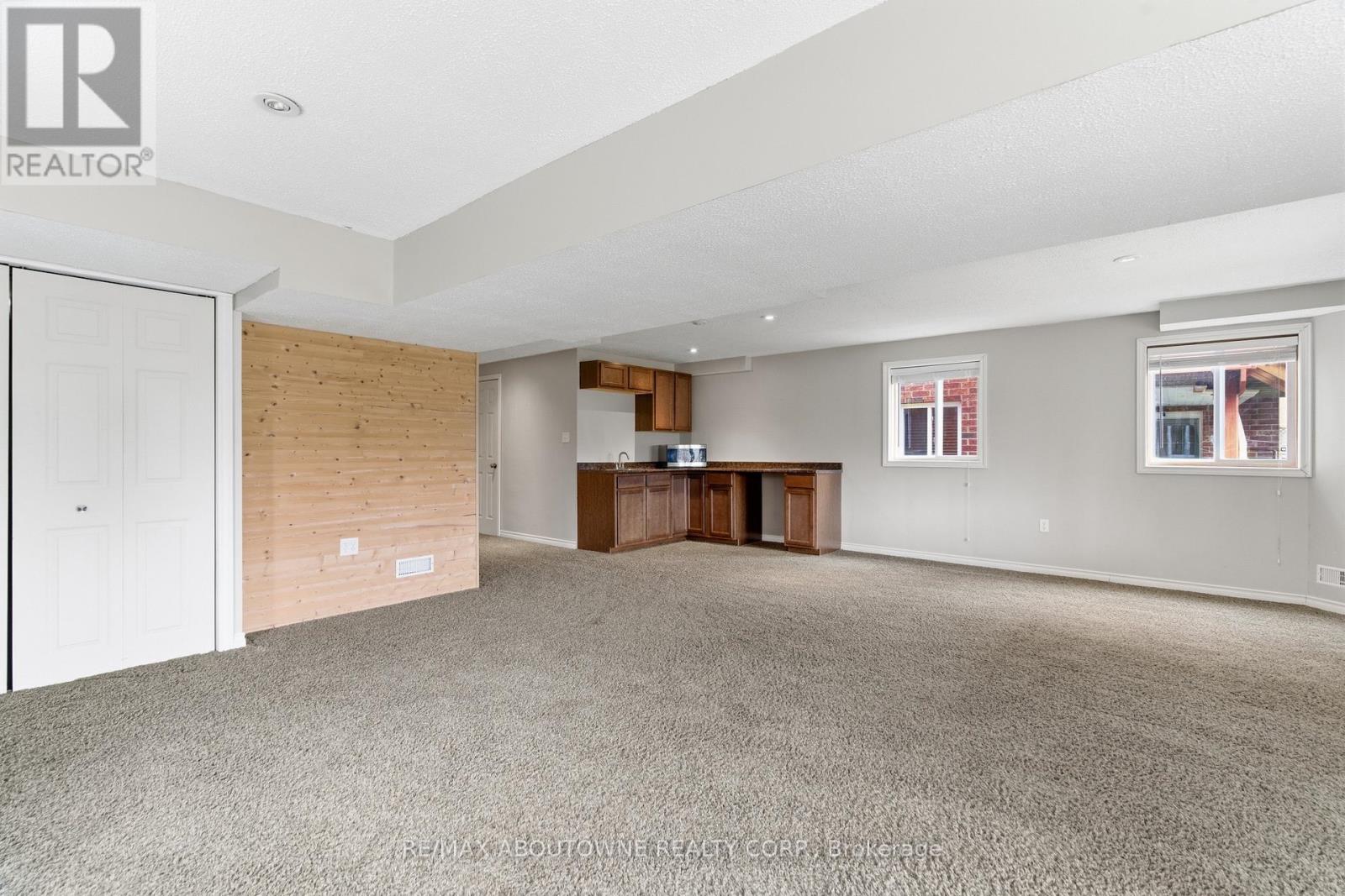 122 Severn Drive, Guelph, Ontario  N1E 7K6 - Photo 39 - X13168244