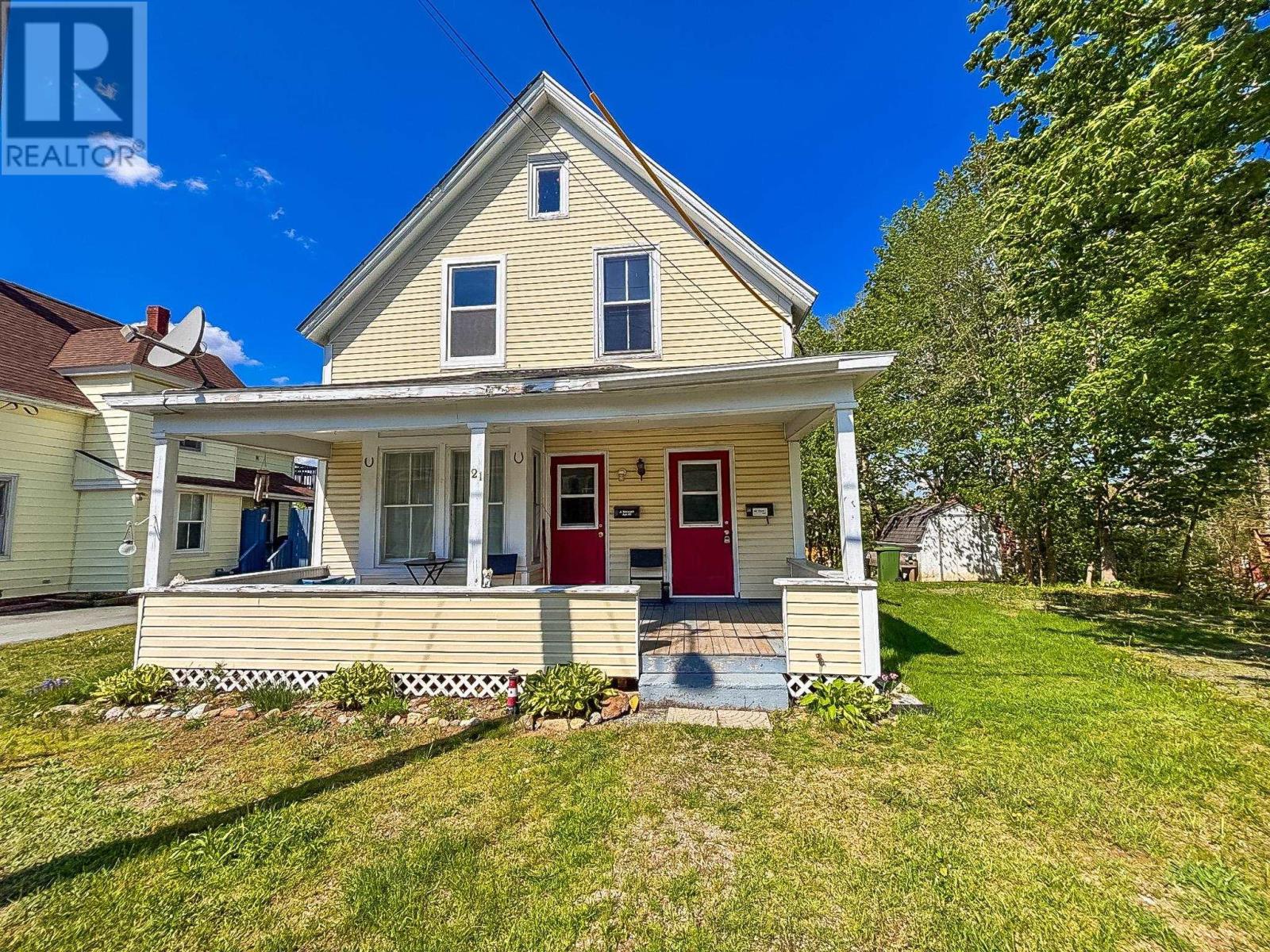 21 Prince Street, Bridgewater, Nova Scotia  B4V 1C7 - Photo 18 - 202611962