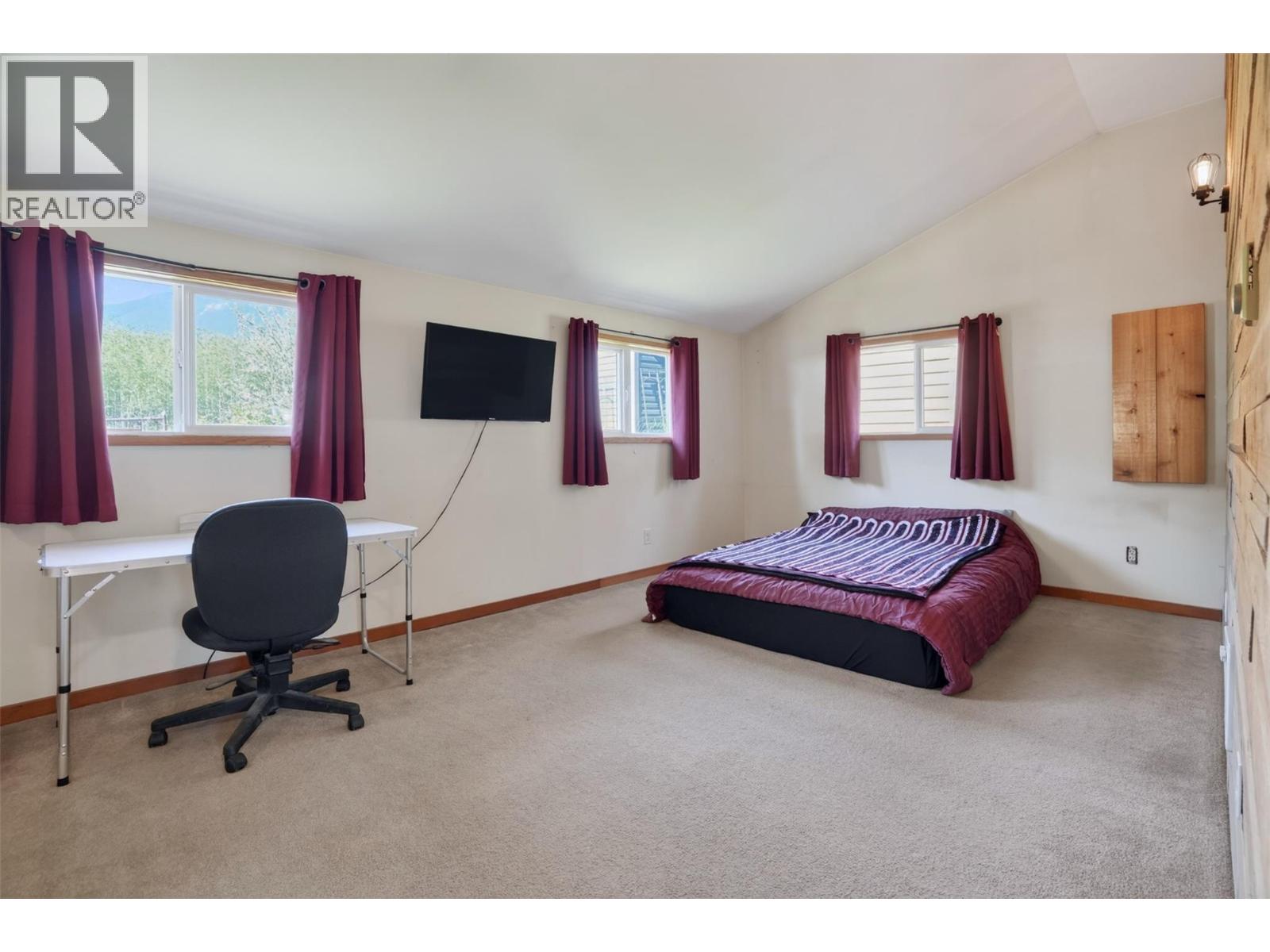 127 8th Street N, Kaslo, British Columbia  V0G 1M0 - Photo 23 - 10360012