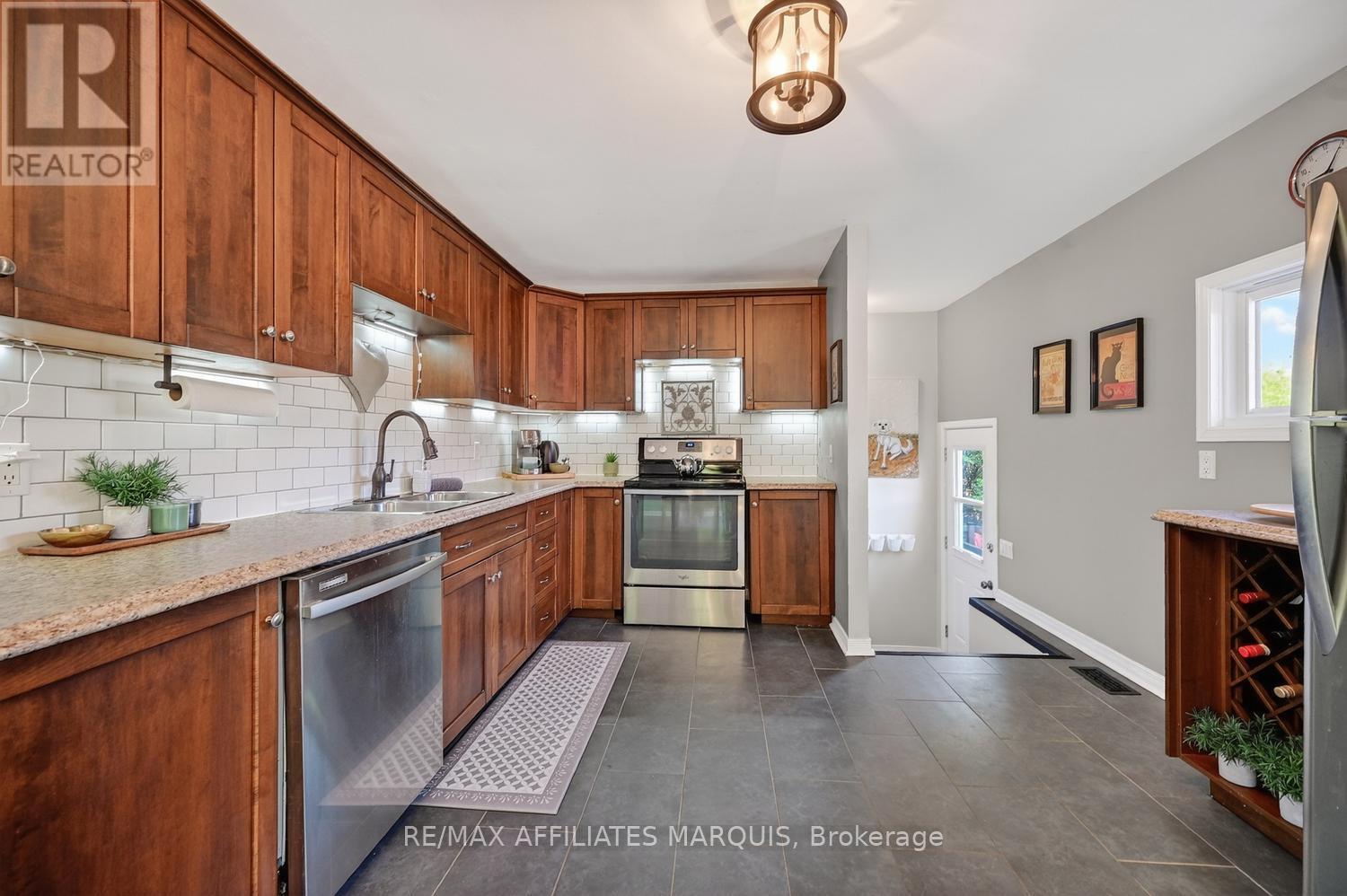 344 15 Highway, Rideau Lakes, Ontario  K7A 5B8 - Photo 16 - X13168352