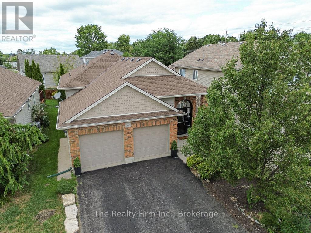 4 Kerr Crescent, Ingersoll, Ontario  N5C 4H2 - Photo 3 - X13168376