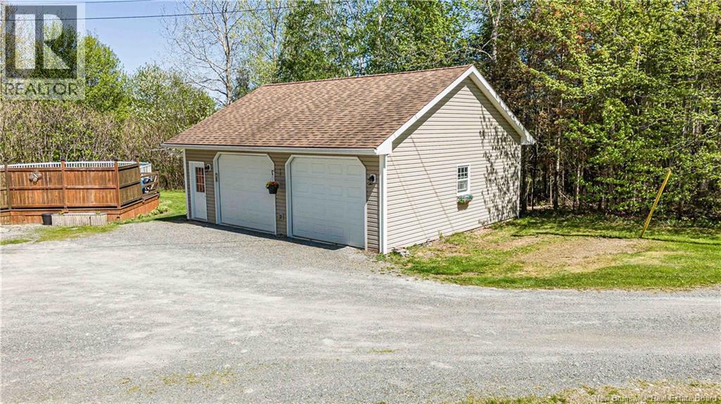 17 Rossville Road, Nackawic, New Brunswick  E6G 1V2 - Photo 32 - NB135425