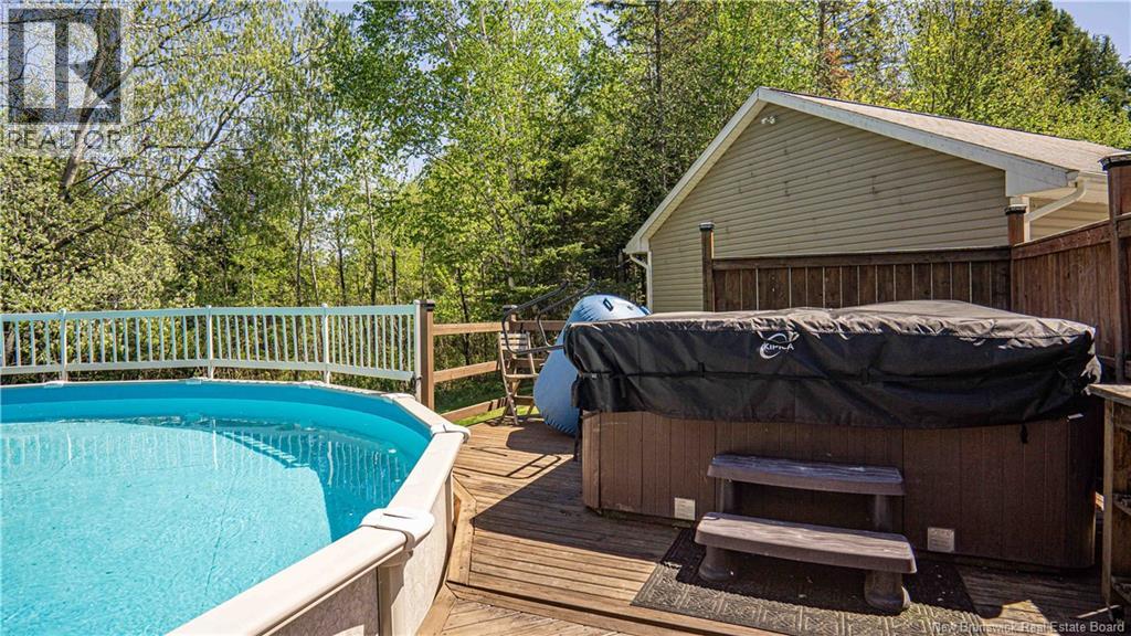 17 Rossville Road, Nackawic, New Brunswick  E6G 1V2 - Photo 34 - NB135425