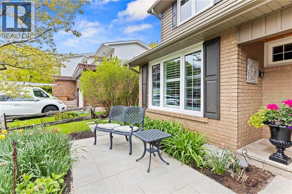 1189 Lambeth Road, Oakville, Ontario  L6H 2C9 - Photo 4 - 40829917