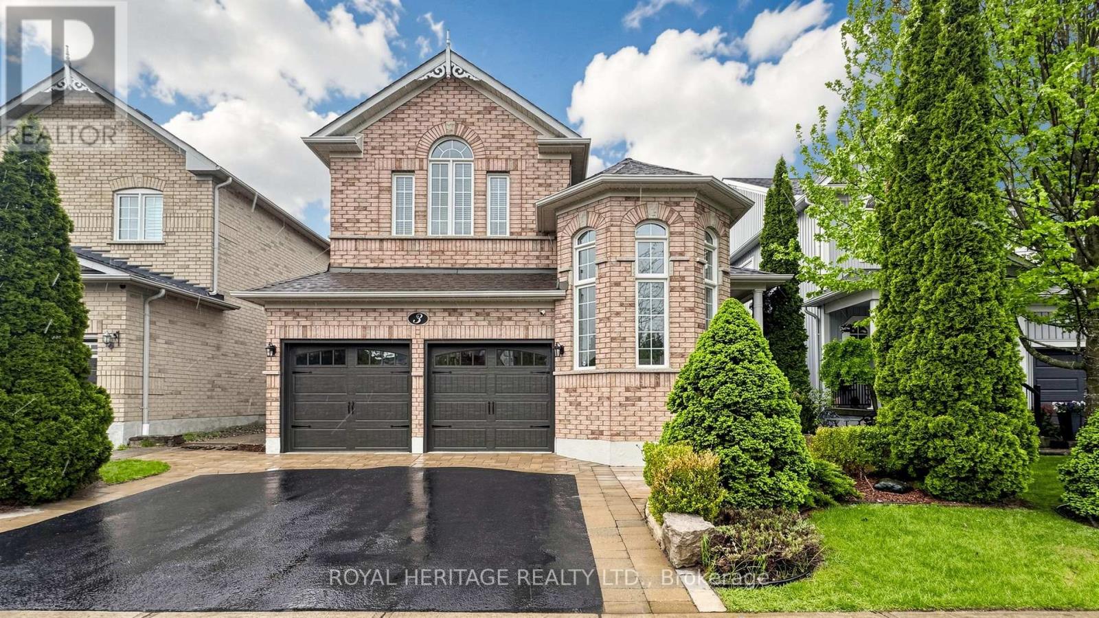 3 Kinross Avenue, Whitby, Ontario  L1M 2C8 - Photo 1 - E13168334