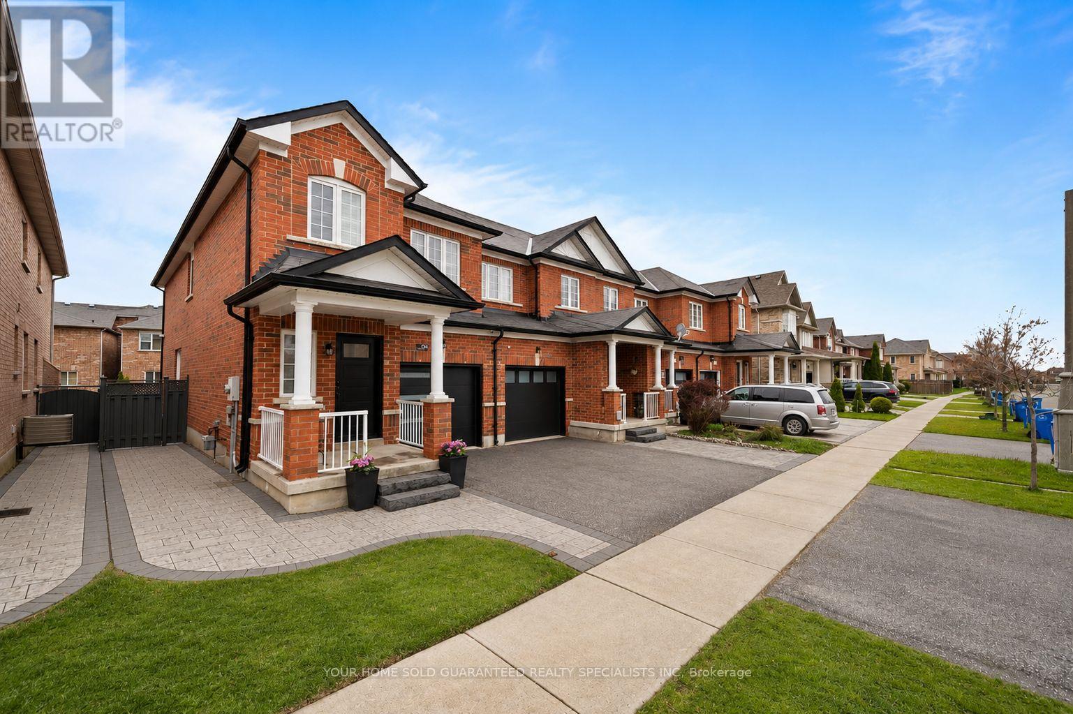 104 Northway Avenue, Whitchurch-Stouffville, Ontario  L4A 0T7 - Photo 2 - N13154142