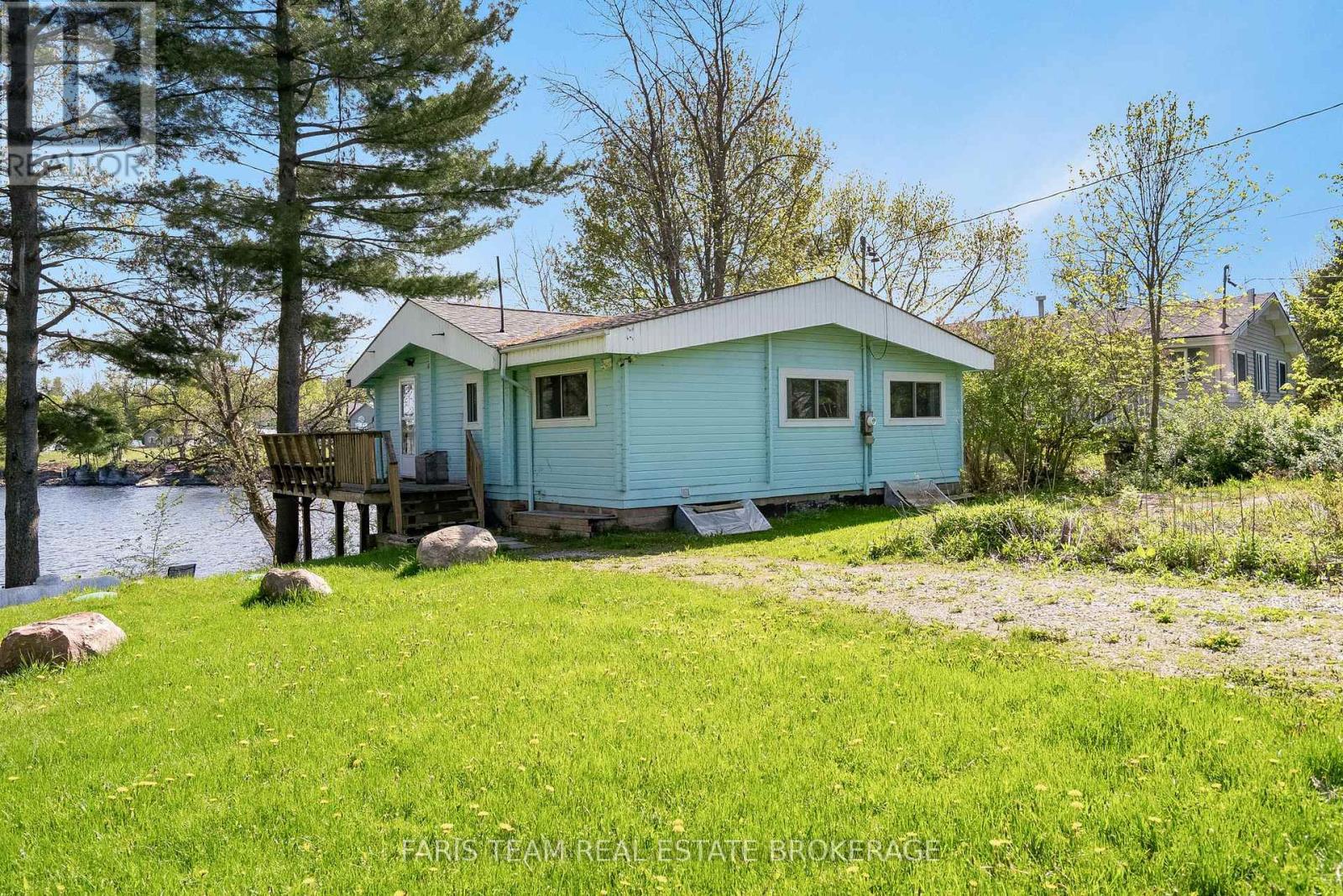 3617 Southwood Beach Boulevard, Ramara, Ontario  L0K 2B0 - Photo 1 - S13168364
