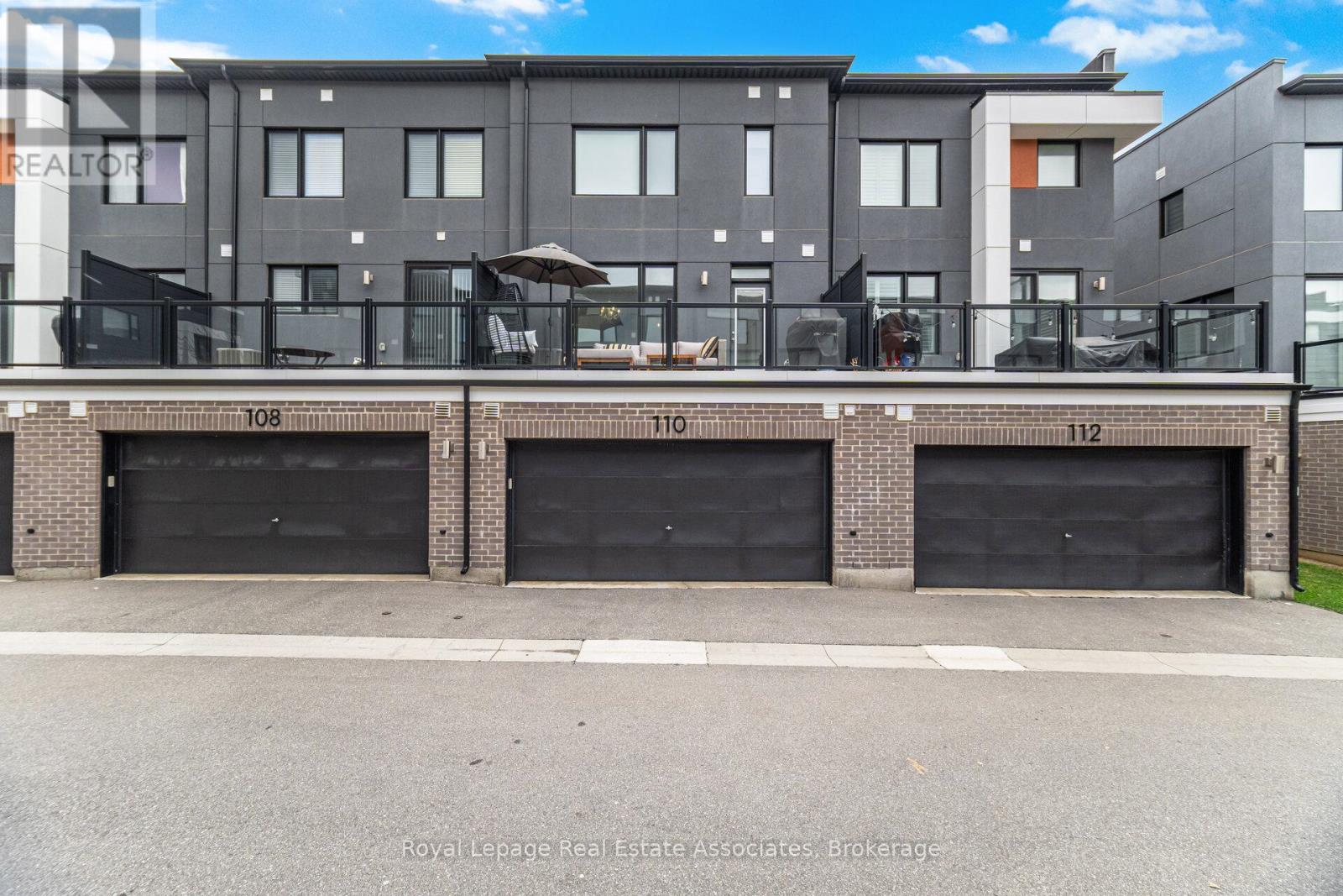 110 Huguenot Road, Oakville, Ontario  L6H 0J6 - Photo 44 - W13168360