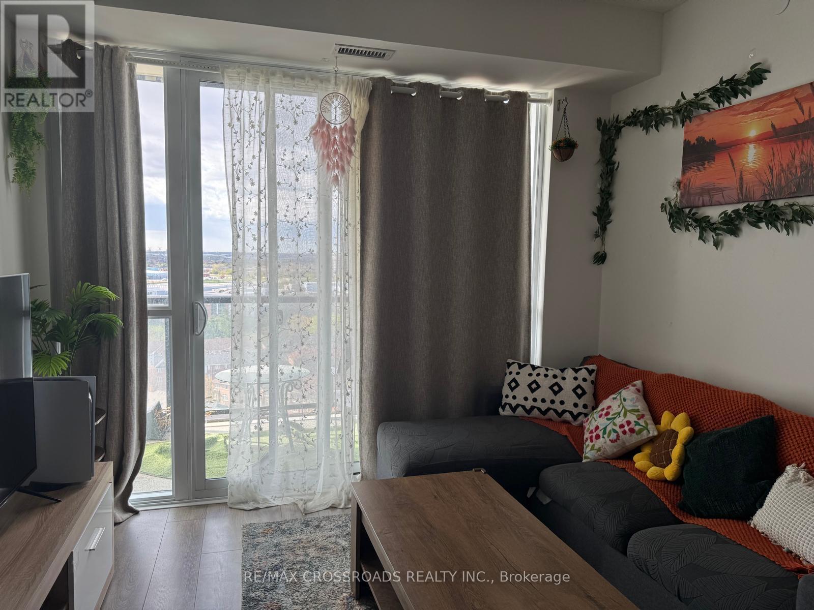 1406 - 225 Malta Avenue, Brampton, Ontario  L6Y 6H8 - Photo 4 - W13168380