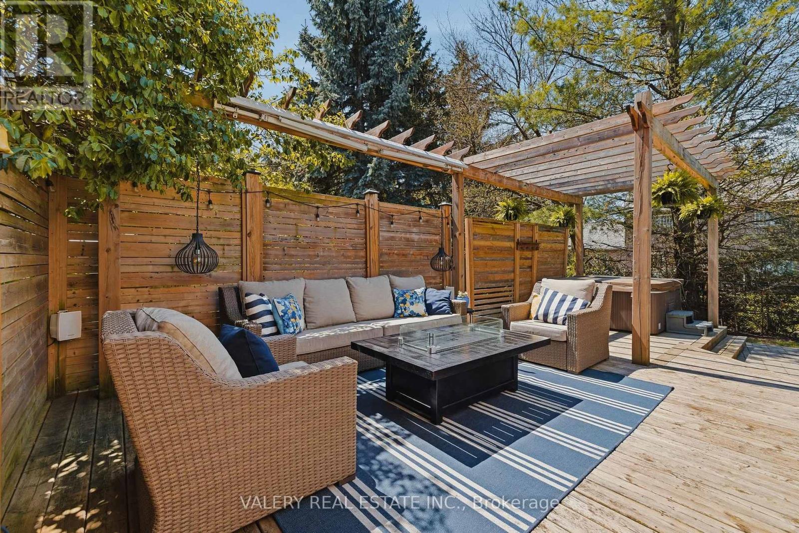 267 Percheron Court, Waterloo, Ontario  N2K 3T4 - Photo 35 - X13168342
