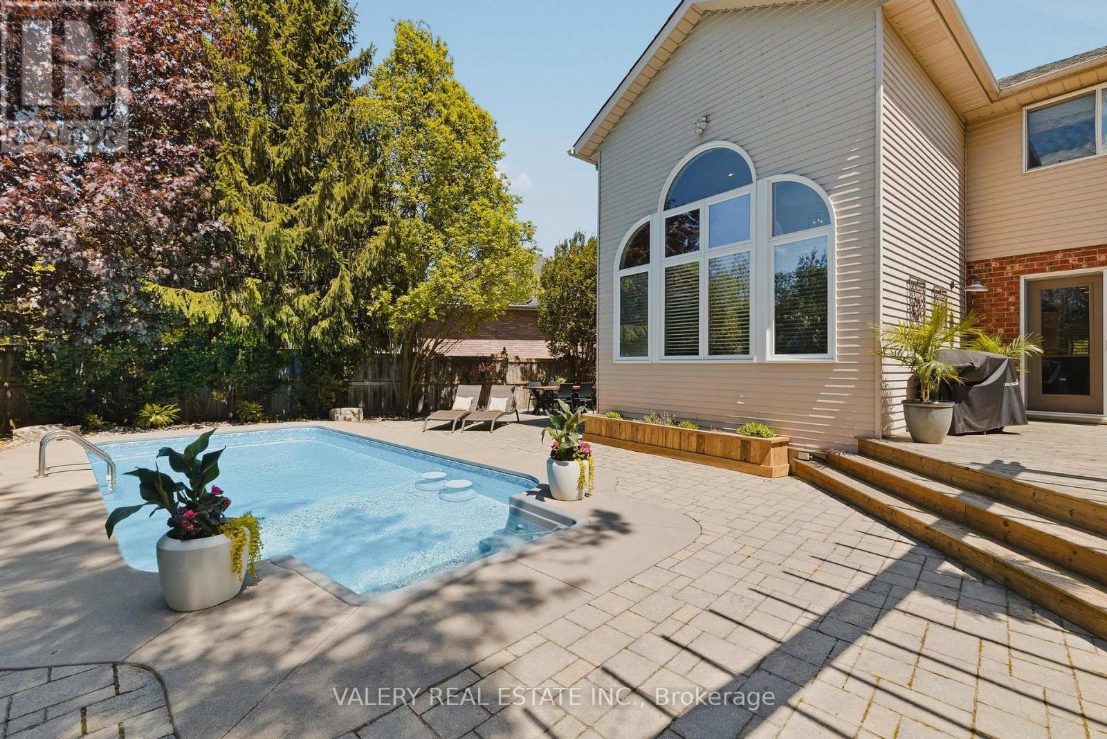267 Percheron Court, Waterloo, Ontario  N2K 3T4 - Photo 37 - X13168342