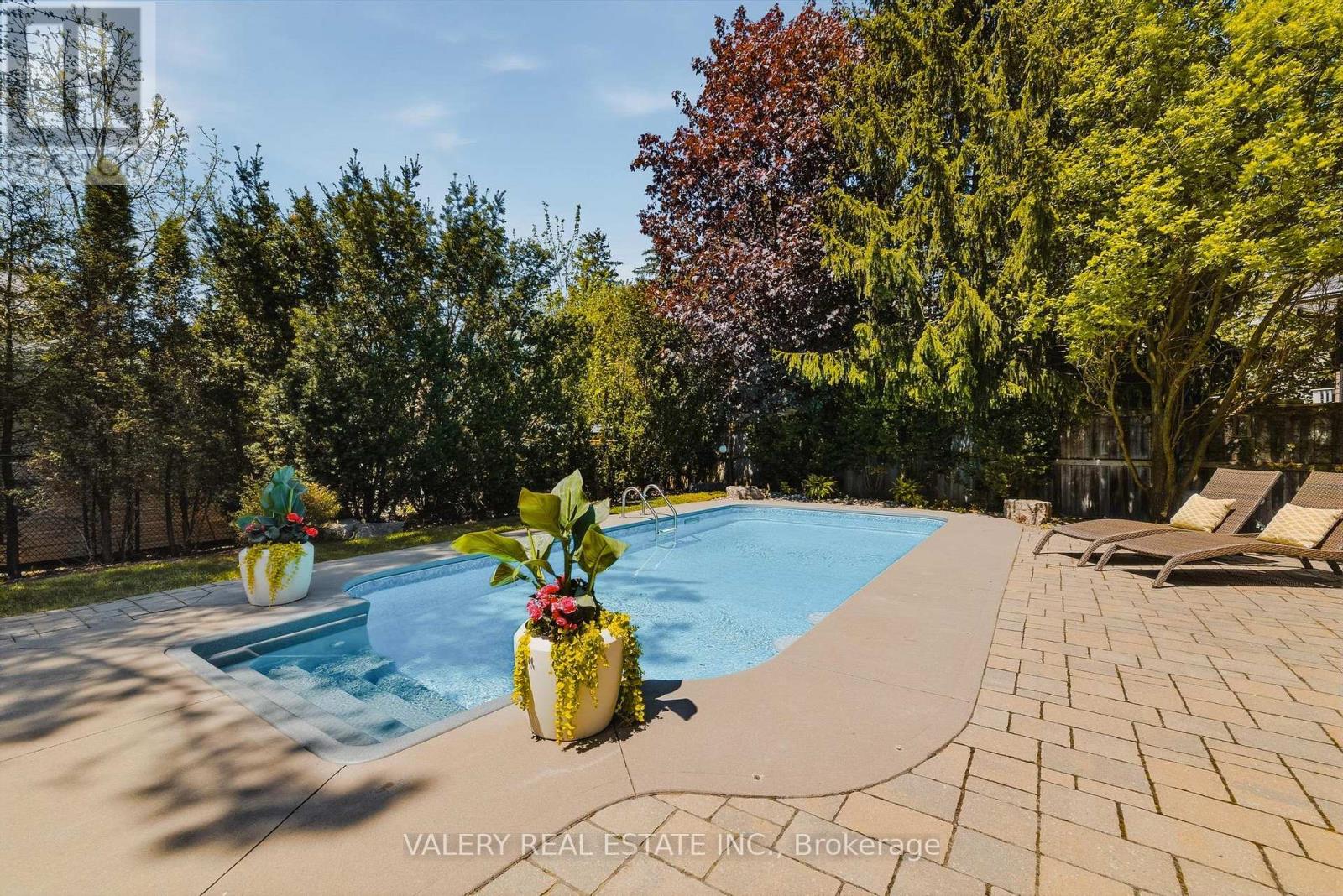 267 Percheron Court, Waterloo, Ontario  N2K 3T4 - Photo 38 - X13168342