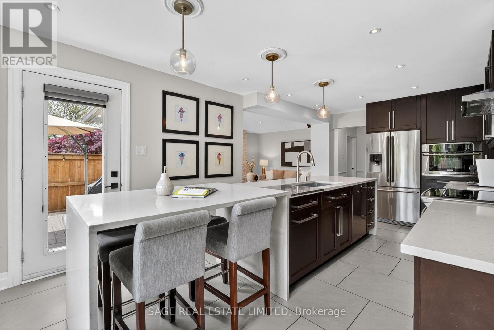 6 Acacia Street, Hamilton, Ontario  L8J 1V6 - Photo 11 - X13168362