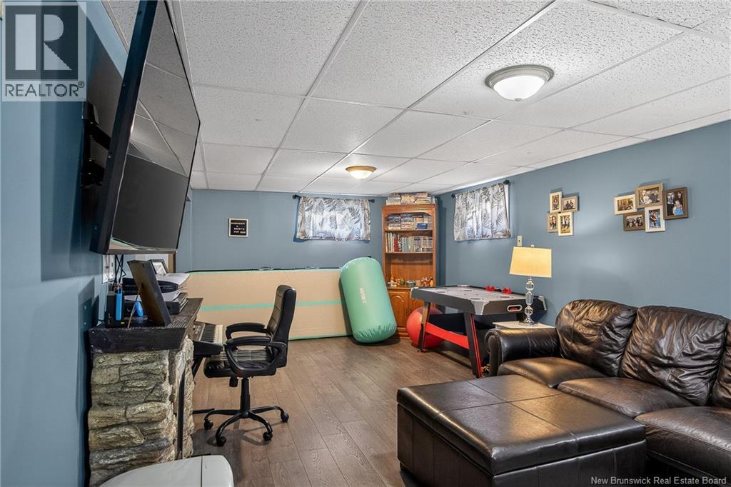 365 Beaconsfield Crescent, Saint John, New Brunswick  E2M 2H7 - Photo 24 - NB140153