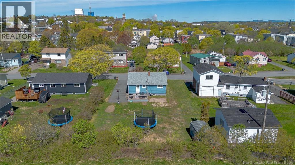 365 Beaconsfield Crescent, Saint John, New Brunswick  E2M 2H7 - Photo 38 - NB140153