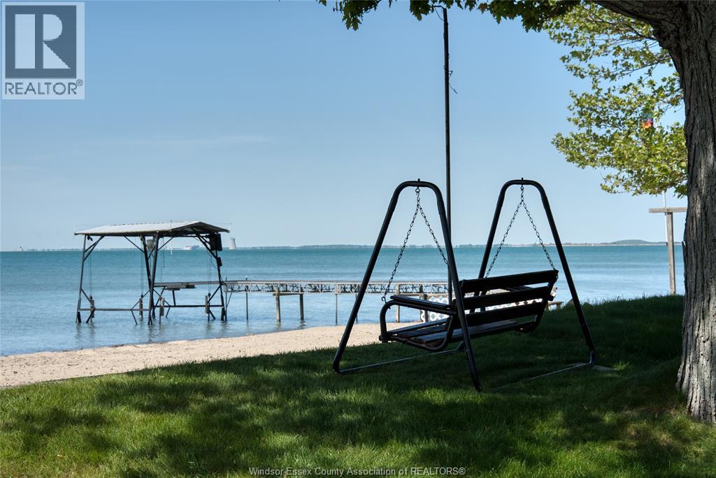 377 Lakewood Drive, Amherstburg, Ontario  N9V 2Y8 - Photo 41 - 26011979
