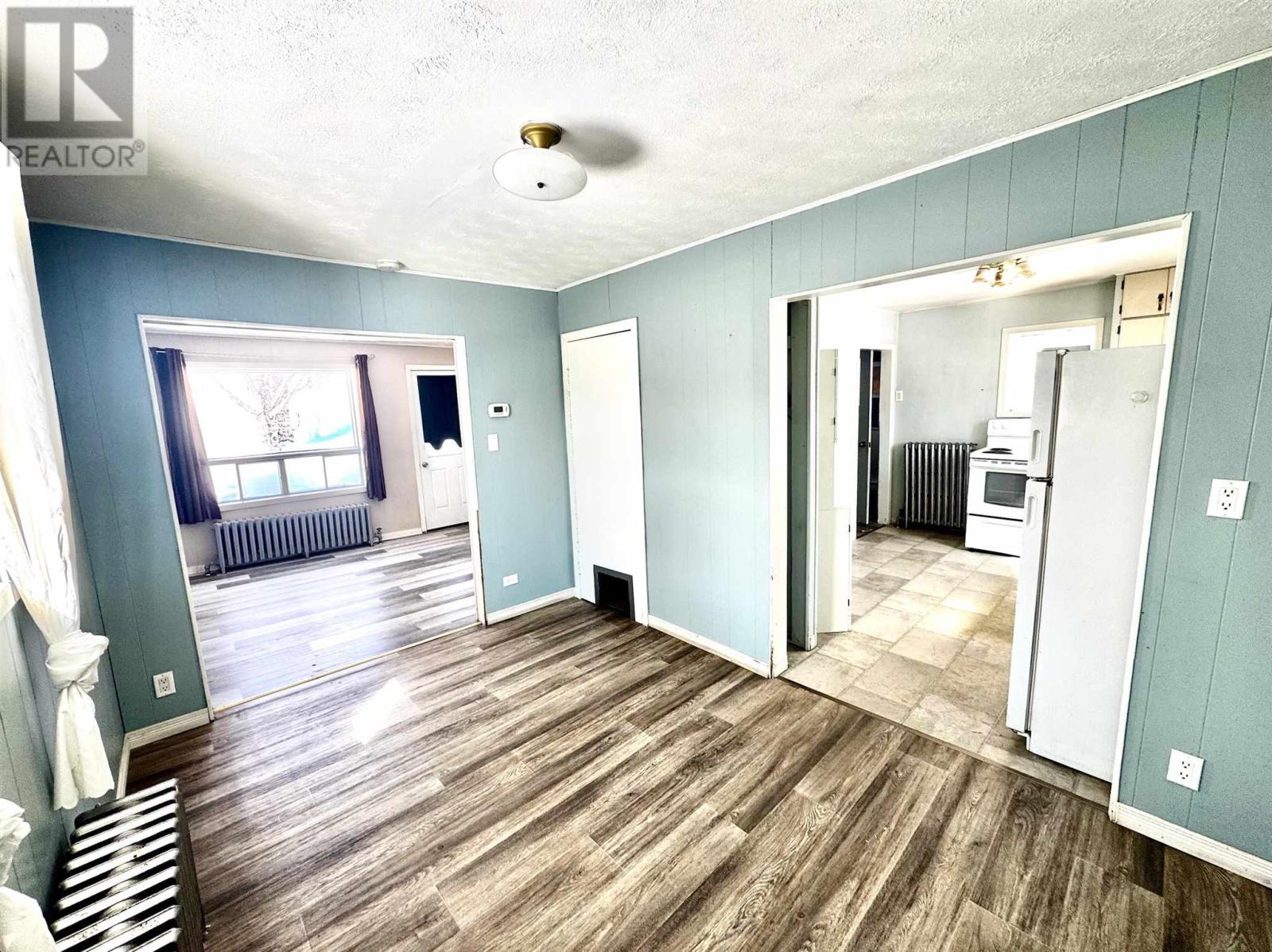 124 Third Ave, Hornepayne, Ontario P0M 1Z0 - Photo 13 - SM260613