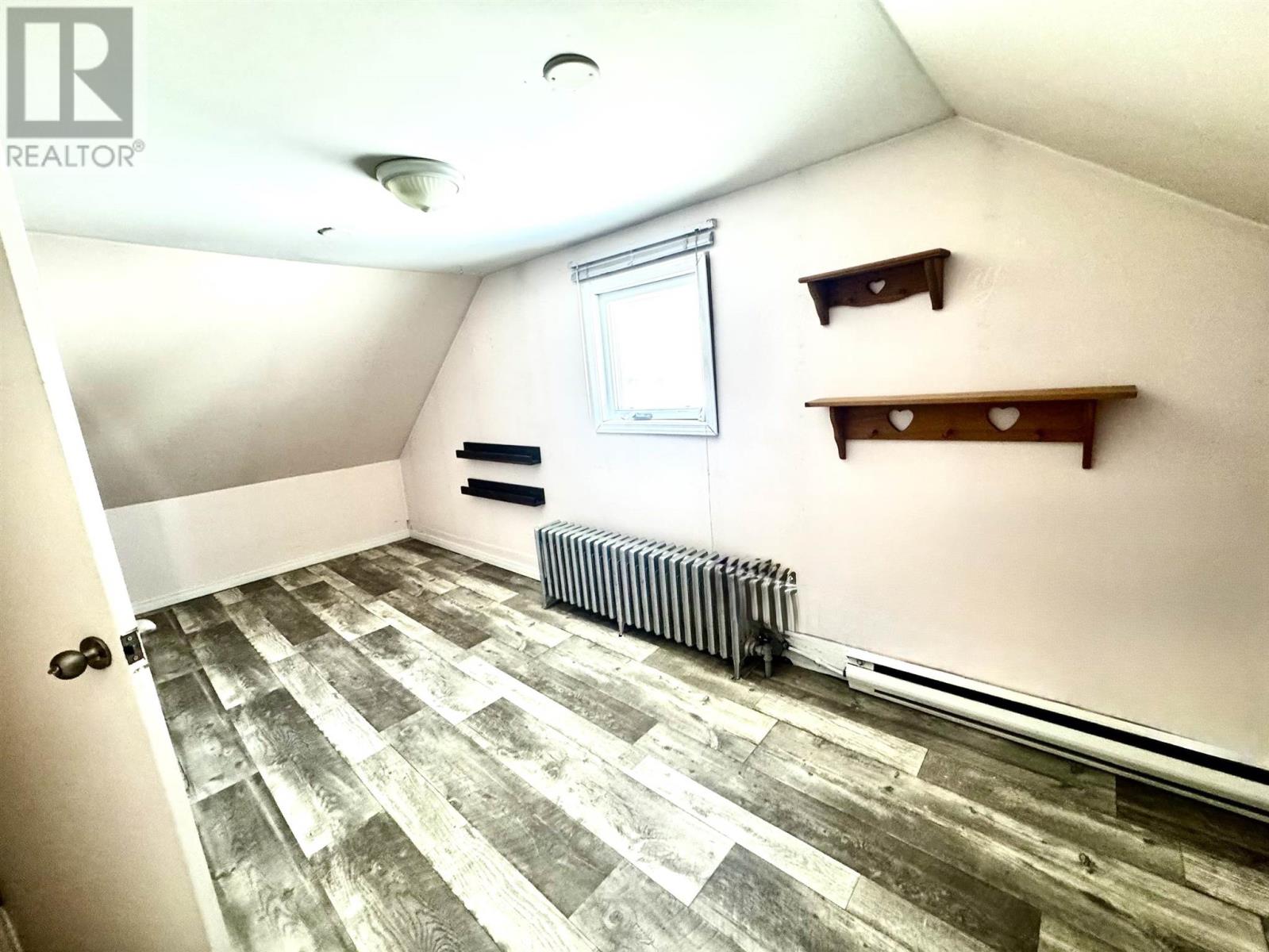 124 Third Ave, Hornepayne, Ontario P0M 1Z0 - Photo 22 - SM260613