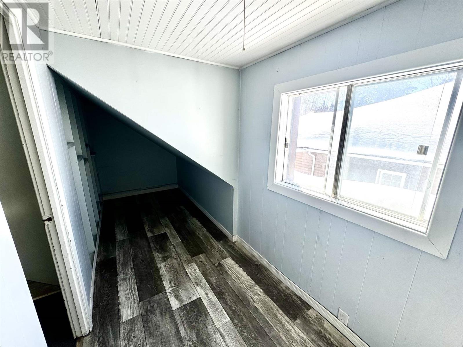 124 Third Ave, Hornepayne, Ontario P0M 1Z0 - Photo 19 - SM260613