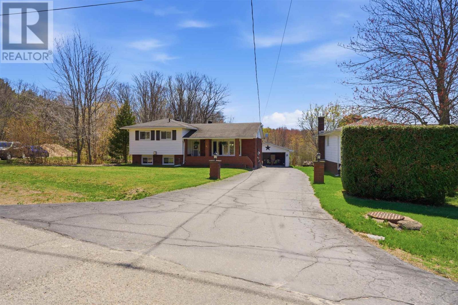 82 Victoria Ave, Blind River, Ontario  P0R 1B0 - Photo 1 - SM261125