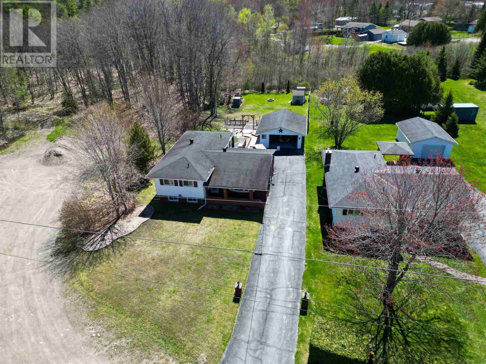 82 Victoria Ave, Blind River, Ontario  P0R 1B0 - Photo 13 - SM261125