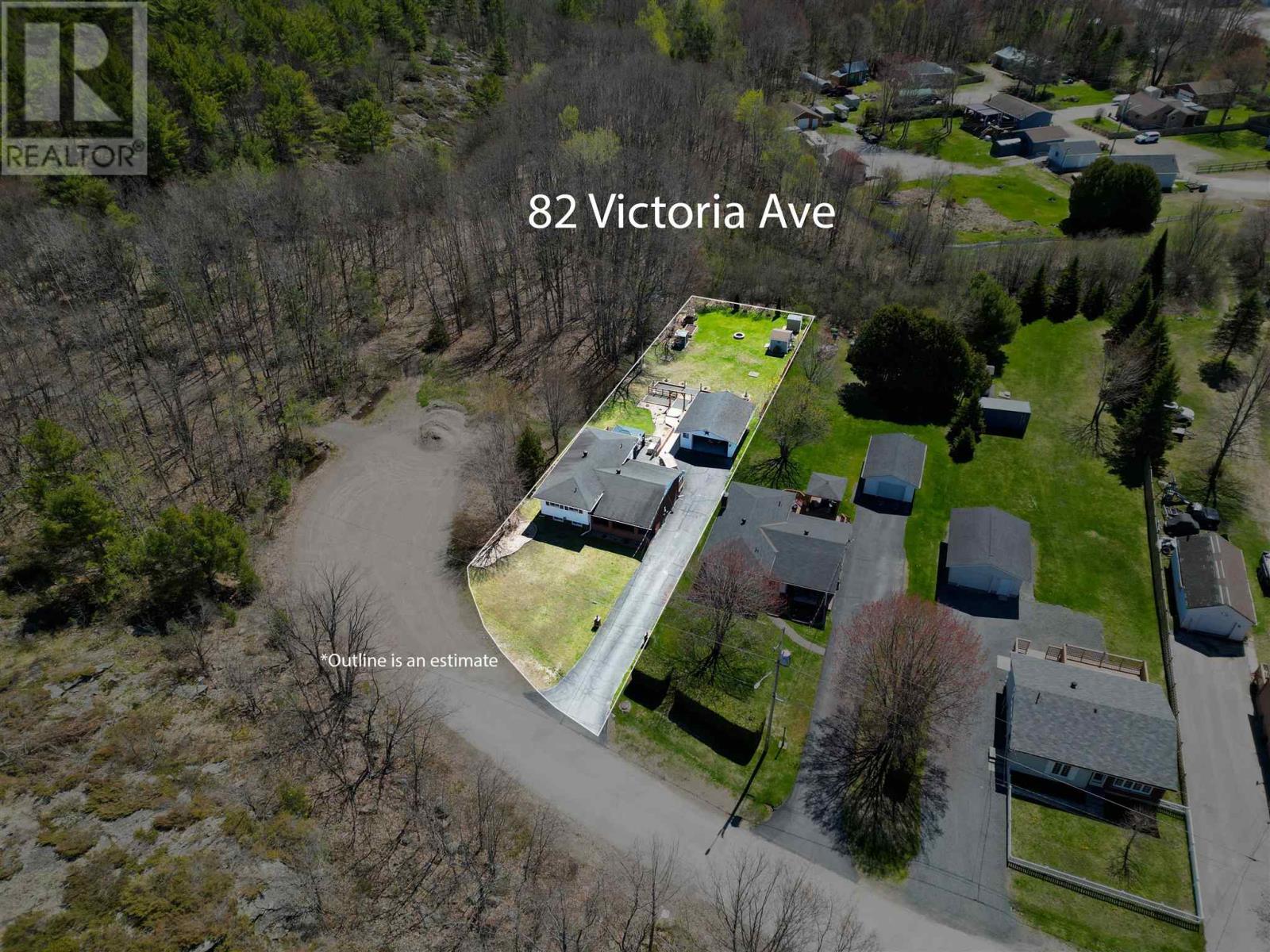 82 Victoria Ave, Blind River, Ontario  P0R 1B0 - Photo 2 - SM261125