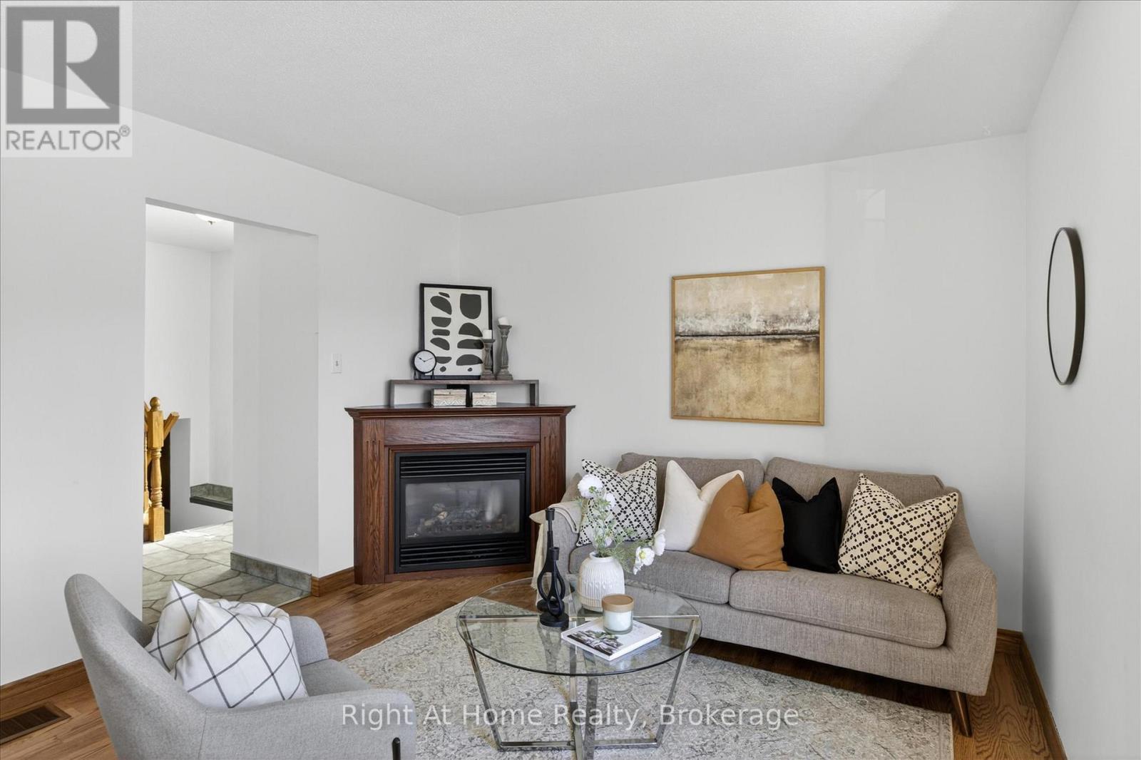 278 Mcfarlane Street, Peterborough, Ontario  K9H 1K4 - Photo 5 - X13168500