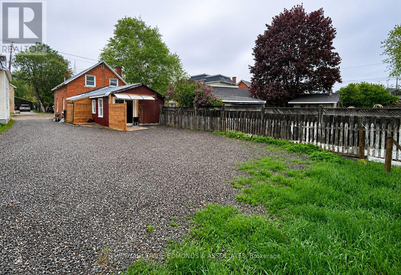 375 Christie Street S, Pembroke, Ontario  K8A 4R8 - Photo 3 - X13048634