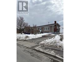 19 Forest Road