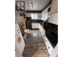 19 Forest Road