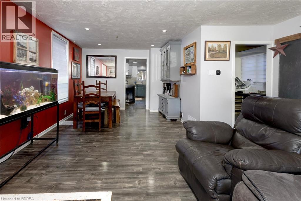 38 Mowat Street, Stratford, Ontario  N5A 2B7 - Photo 8 - 40833086