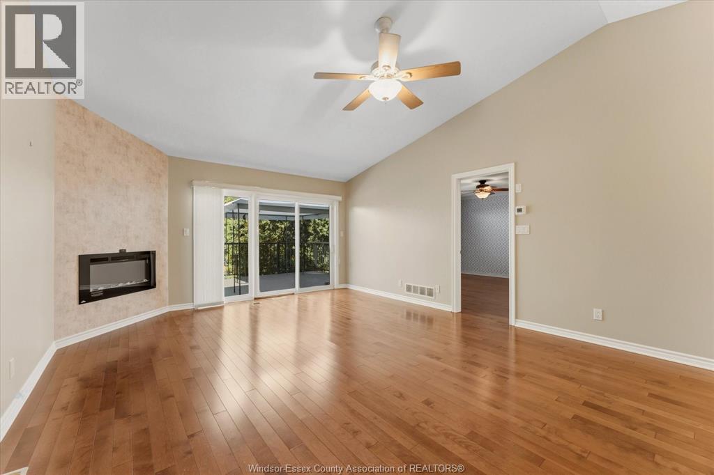 2035 Morningstar Avenue, Windsor, Ontario N8P 1W5 - Photo 10 - 26011909