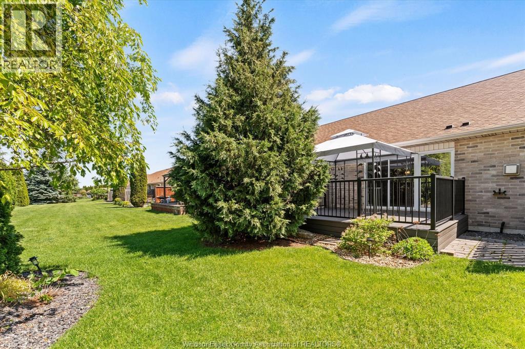 2035 Morningstar Avenue, Windsor, Ontario N8P 1W5 - Photo 32 - 26011909