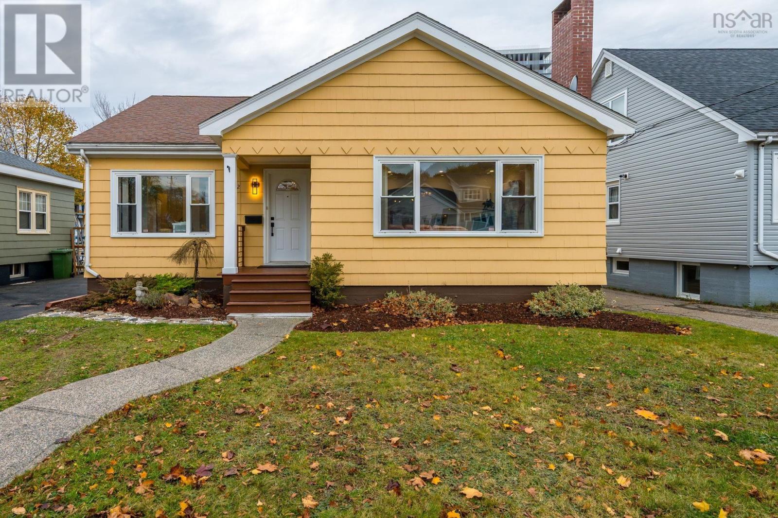 3162 Romans Avenue, Halifax, Nova Scotia  B3L 3W9 - Photo 1 - 202611958