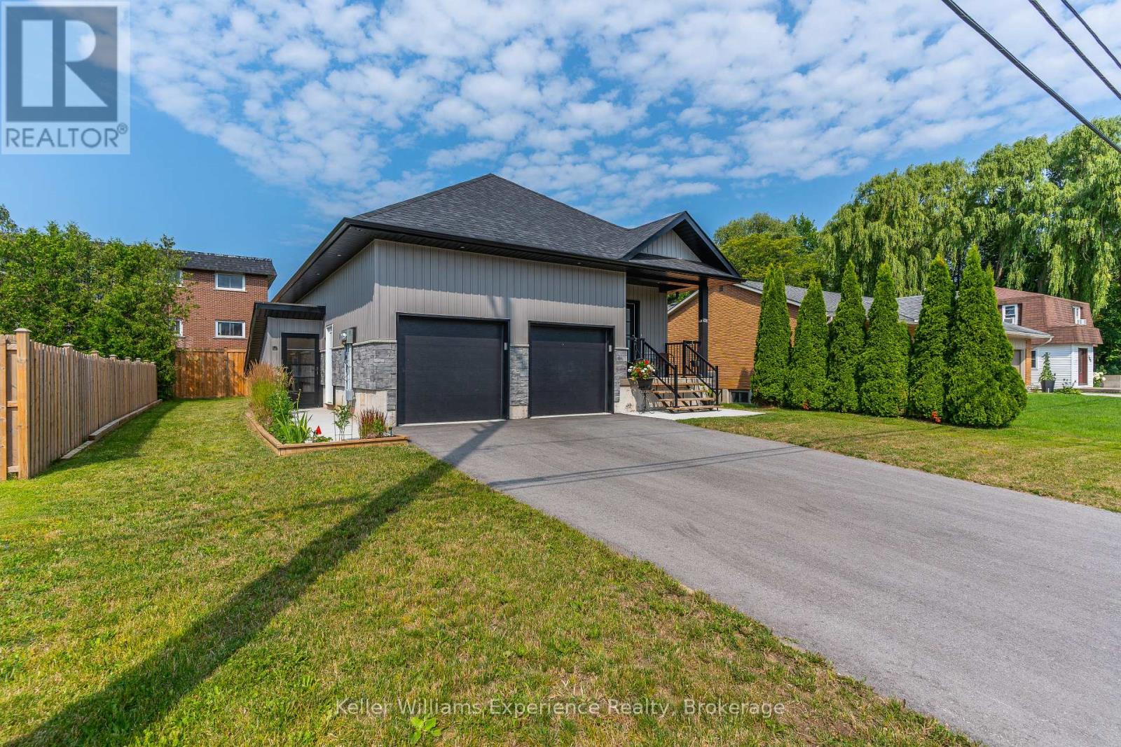 342 Thompson Street, Meaford, Ontario  N4L 1H6 - Photo 2 - X13168506