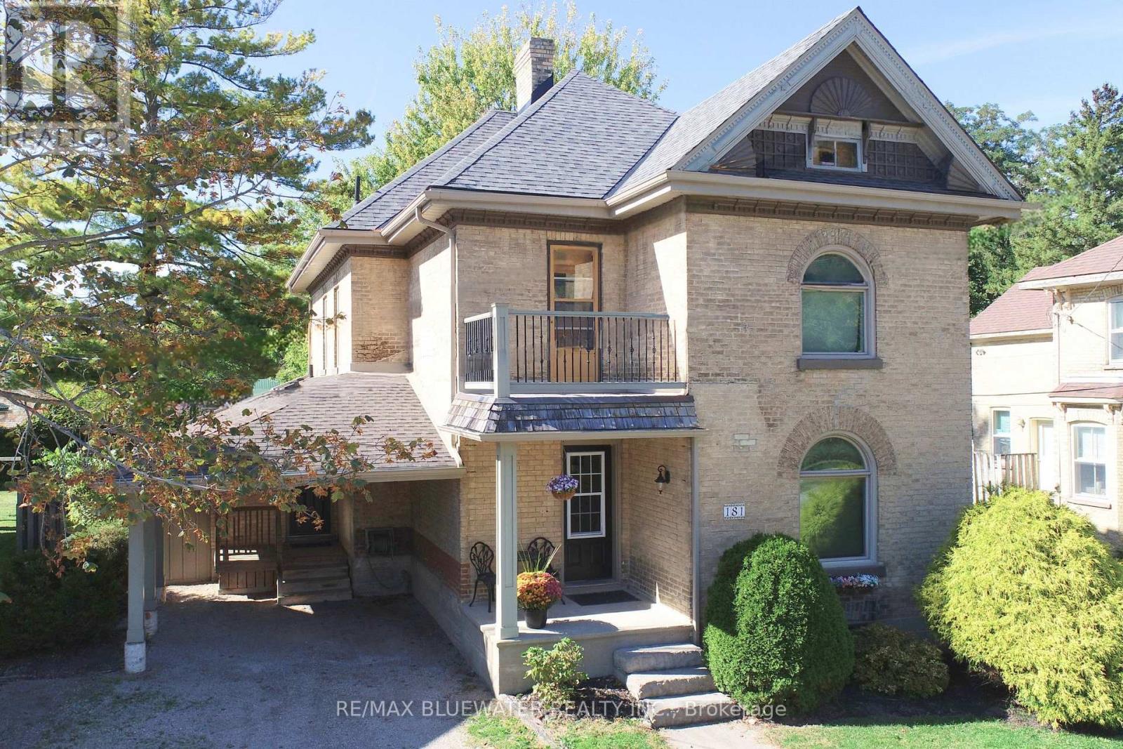 181 Parkhill Main Street, North Middlesex, Ontario  N0M 2K0 - Photo 1 - X13168400