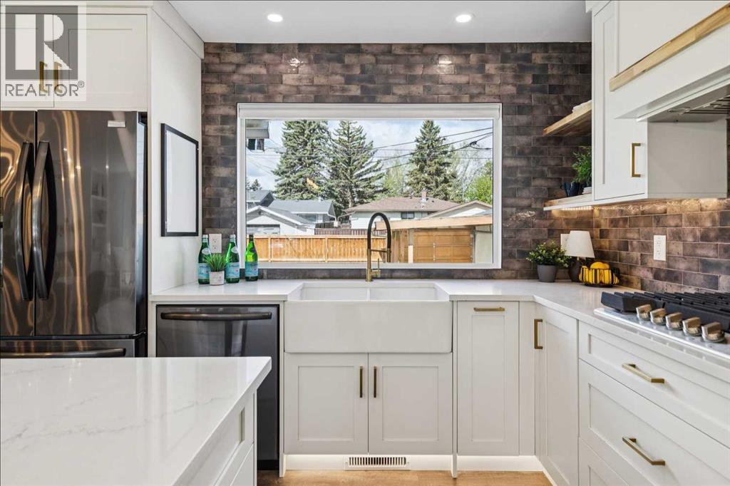 175 Havenhurst Crescent Sw, Calgary, Alberta  T2V 3C7 - Photo 15 - A2307356