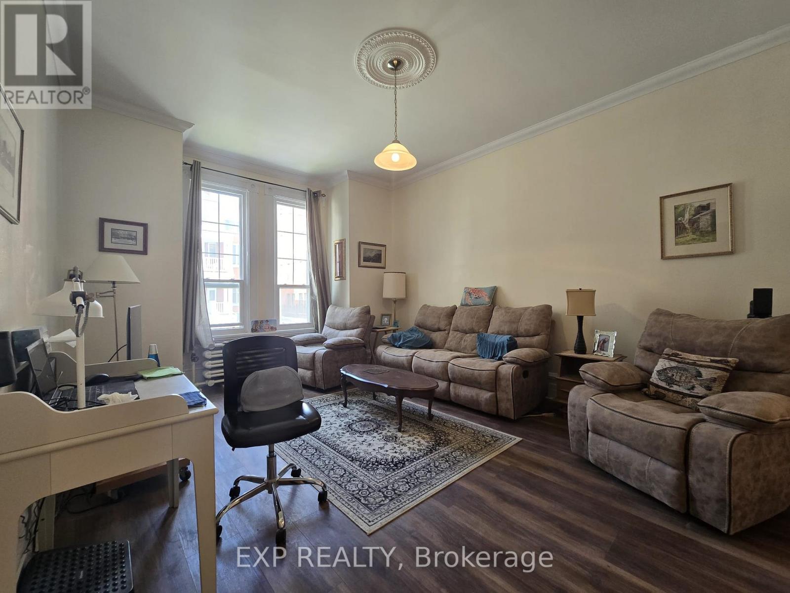 356 Gilmour Street, Ottawa, Ontario  K2P 0R3 - Photo 3 - X13168472