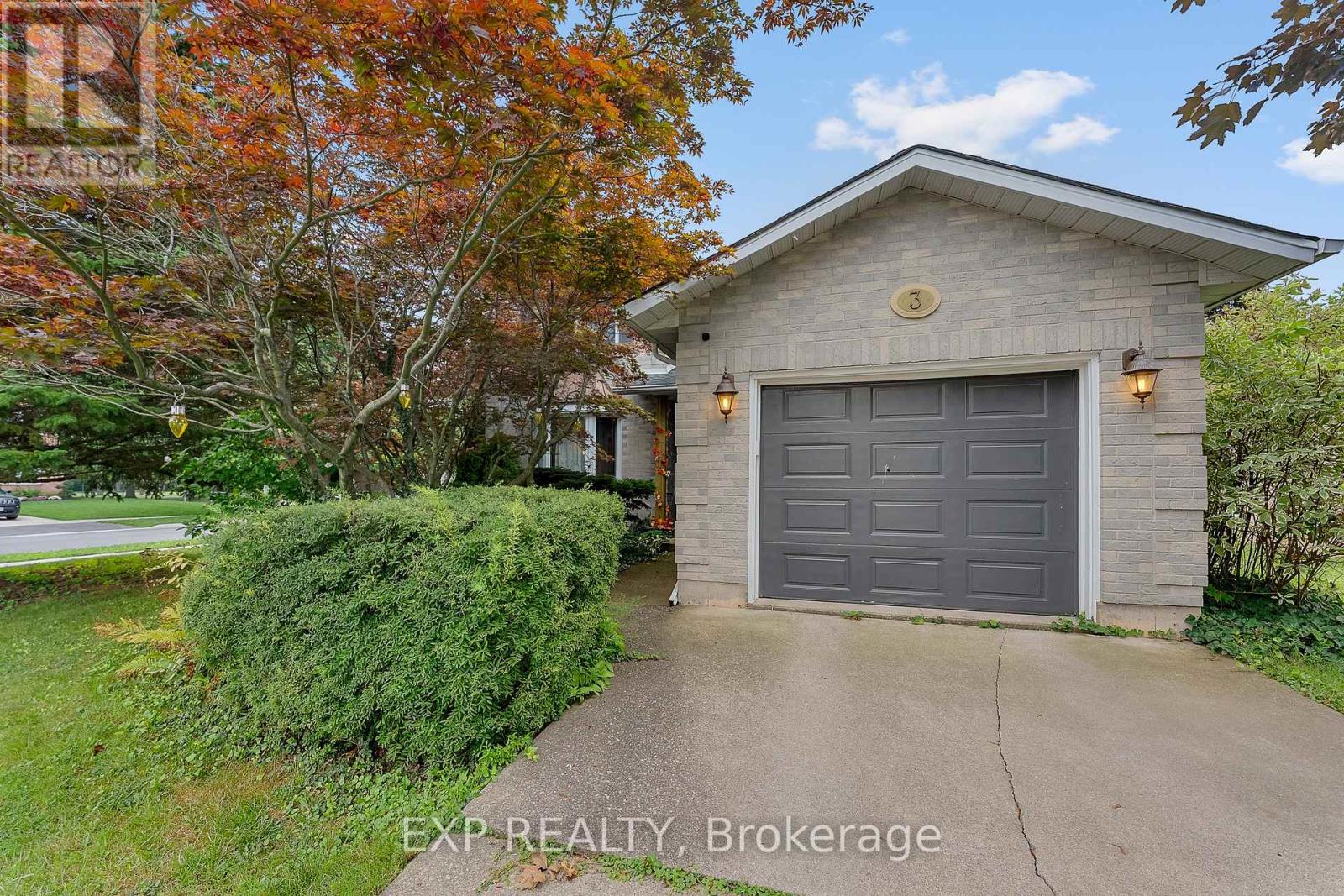 3 Briarsdale Crescent, Welland, Ontario  L3C 6R7 - Photo 3 - X13168398