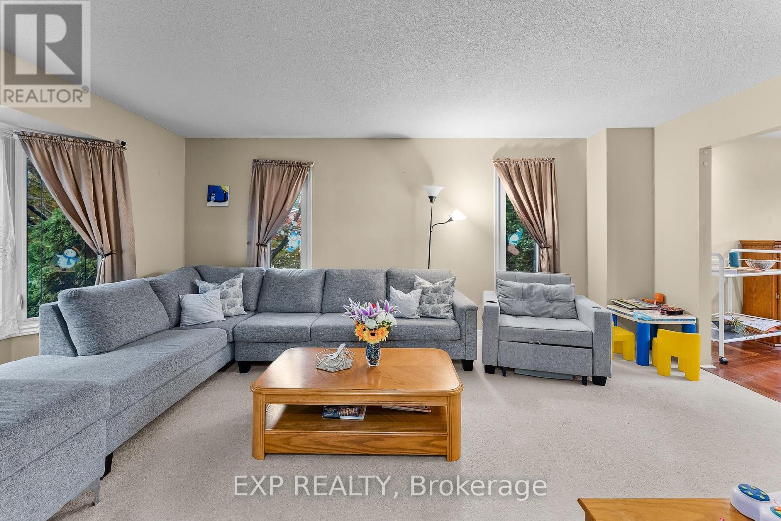 3 Briarsdale Crescent, Welland, Ontario  L3C 6R7 - Photo 7 - X13168398