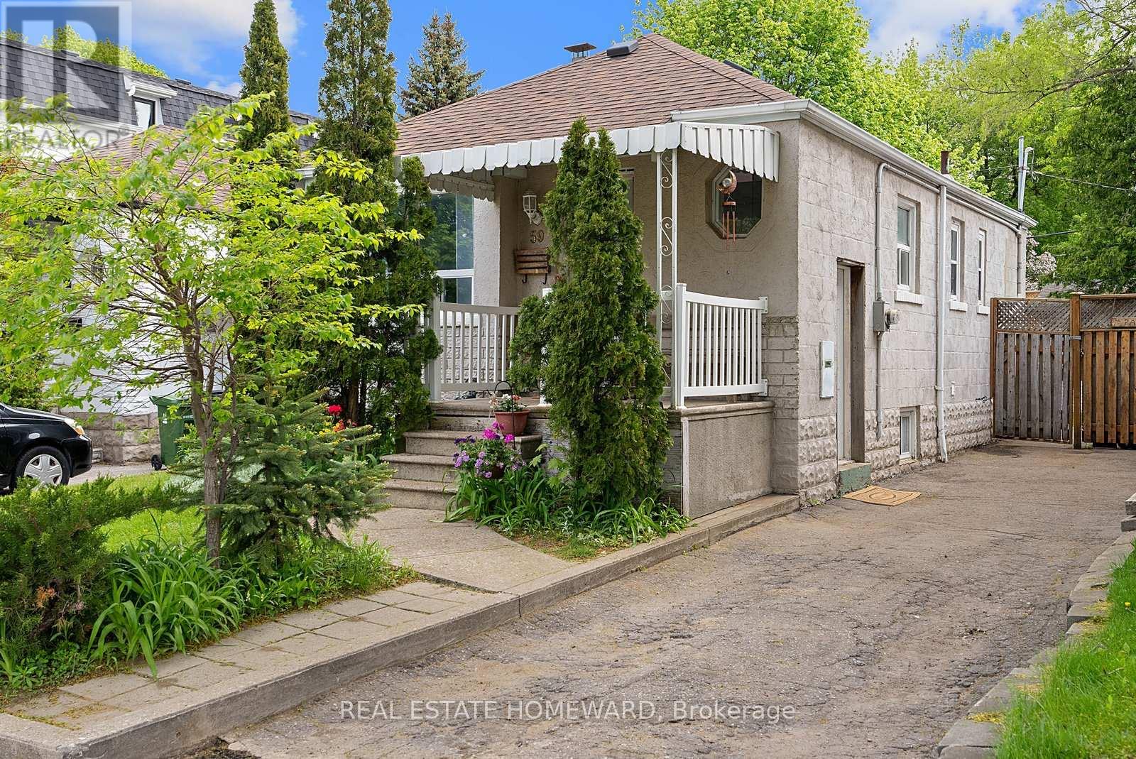 59 MANDERELY DRIVE, Toronto, Ontario