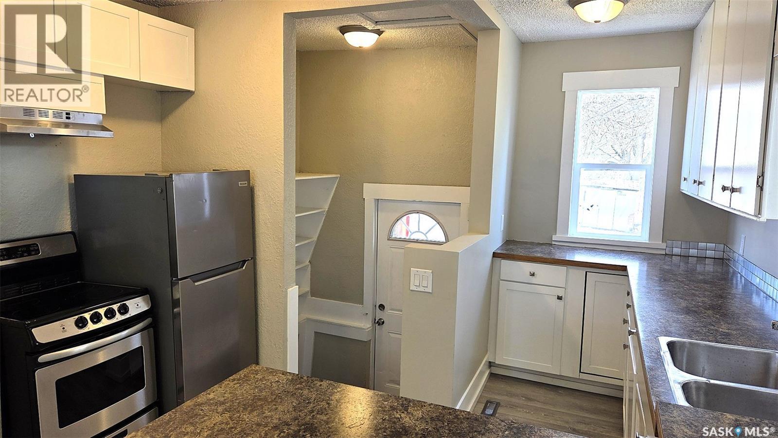 2023 Atkinson Street, Regina, Saskatchewan  S4N 3W8 - Photo 10 - SK036956
