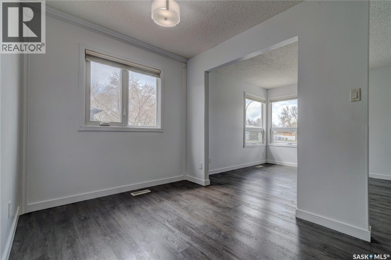 3 Hunt Crescent, Regina, Saskatchewan  S4N 5K7 - Photo 11 - SK036950