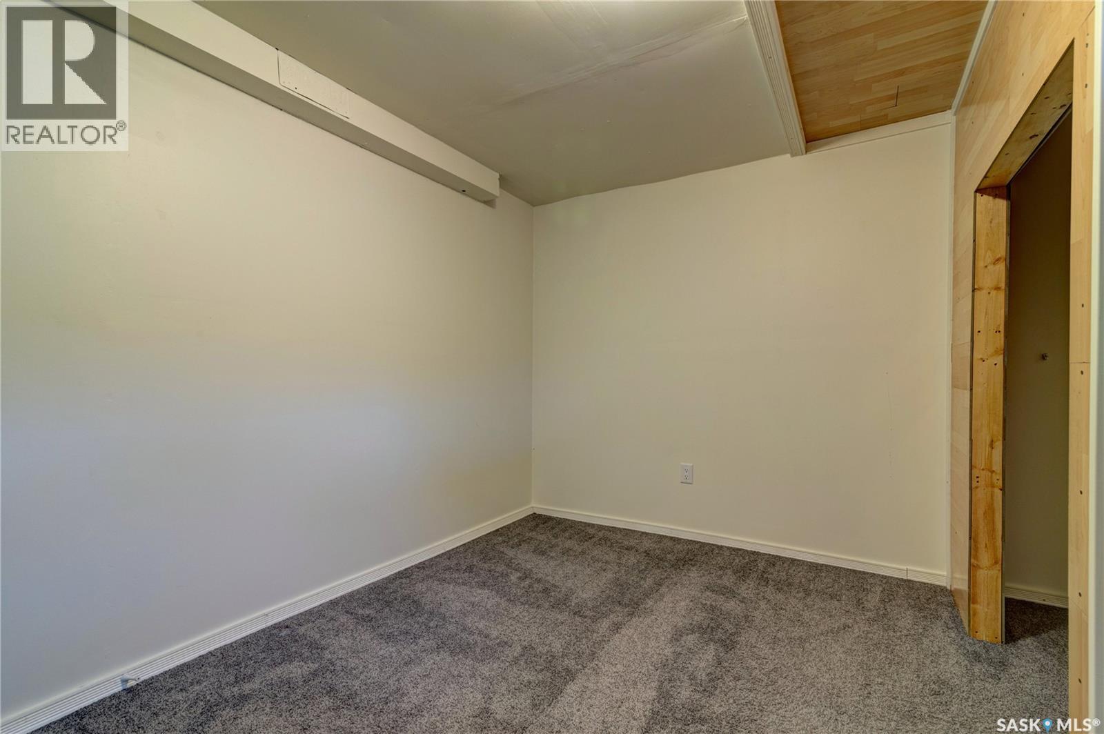 3 Hunt Crescent, Regina, Saskatchewan  S4N 5K7 - Photo 30 - SK036950