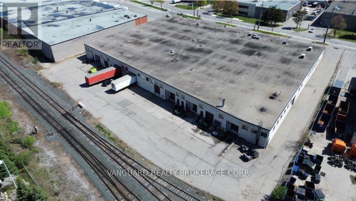 820 Flint Road, Toronto, Ontario  M3J 2J5 - Photo 3 - W12354896