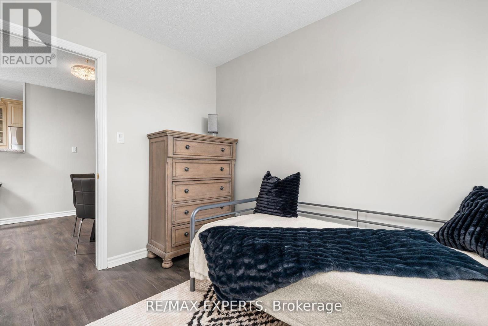 406 - 10 Dayspring Circle, Brampton, Ontario  L6P 1B9 - Photo 16 - W13053040