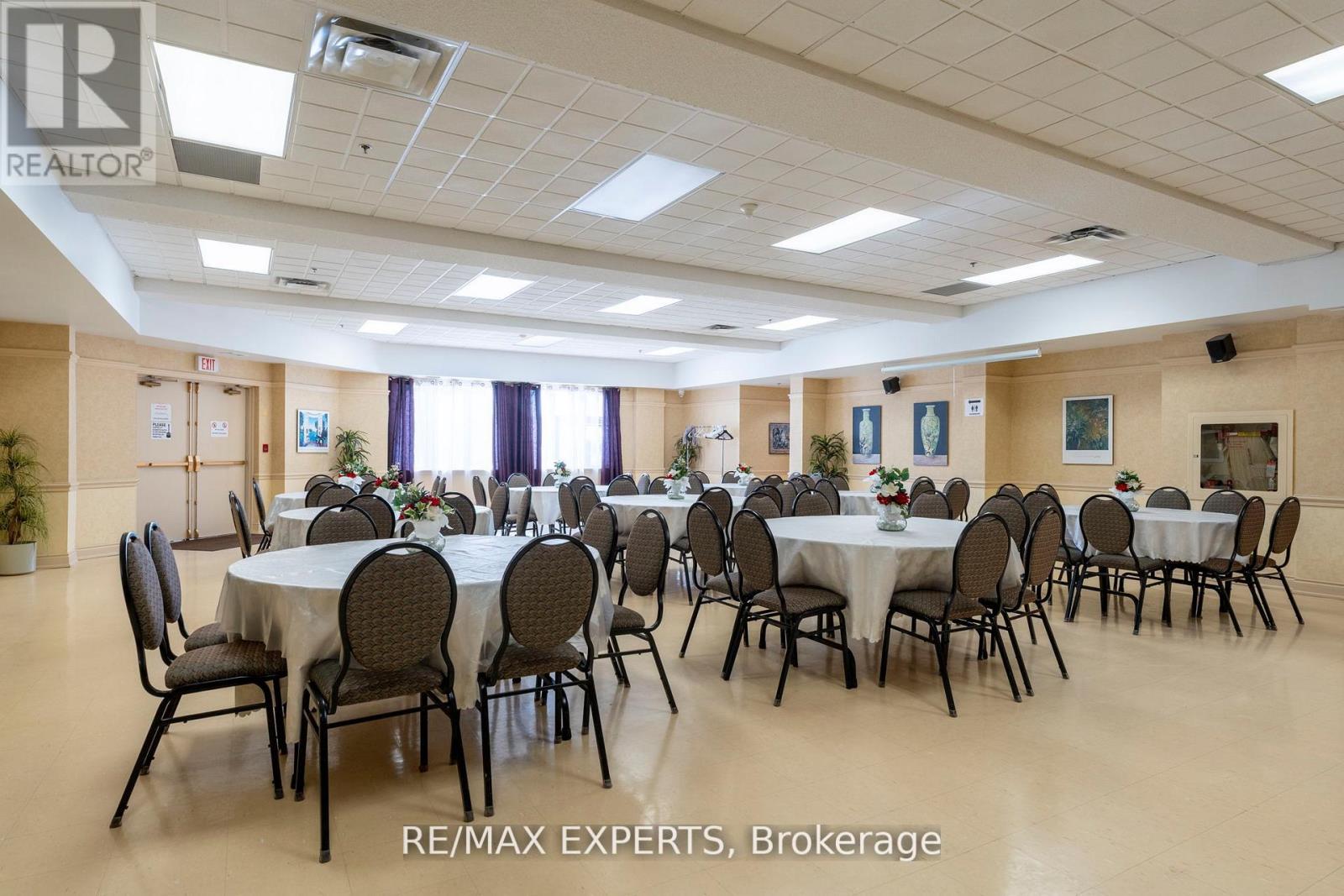 406 - 10 Dayspring Circle, Brampton, Ontario  L6P 1B9 - Photo 29 - W13053040