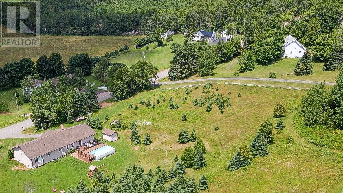 1900 Clarkin Road, Emyvale, Prince Edward Island  C0A 1Y0 - Photo 6 - 202611976