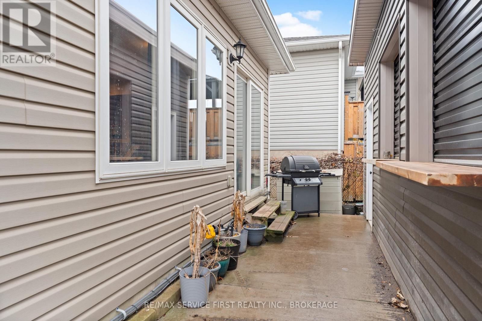 151 Kildare Avenue, Loyalist, Ontario  K7N 1Z9 - Photo 18 - X13168410
